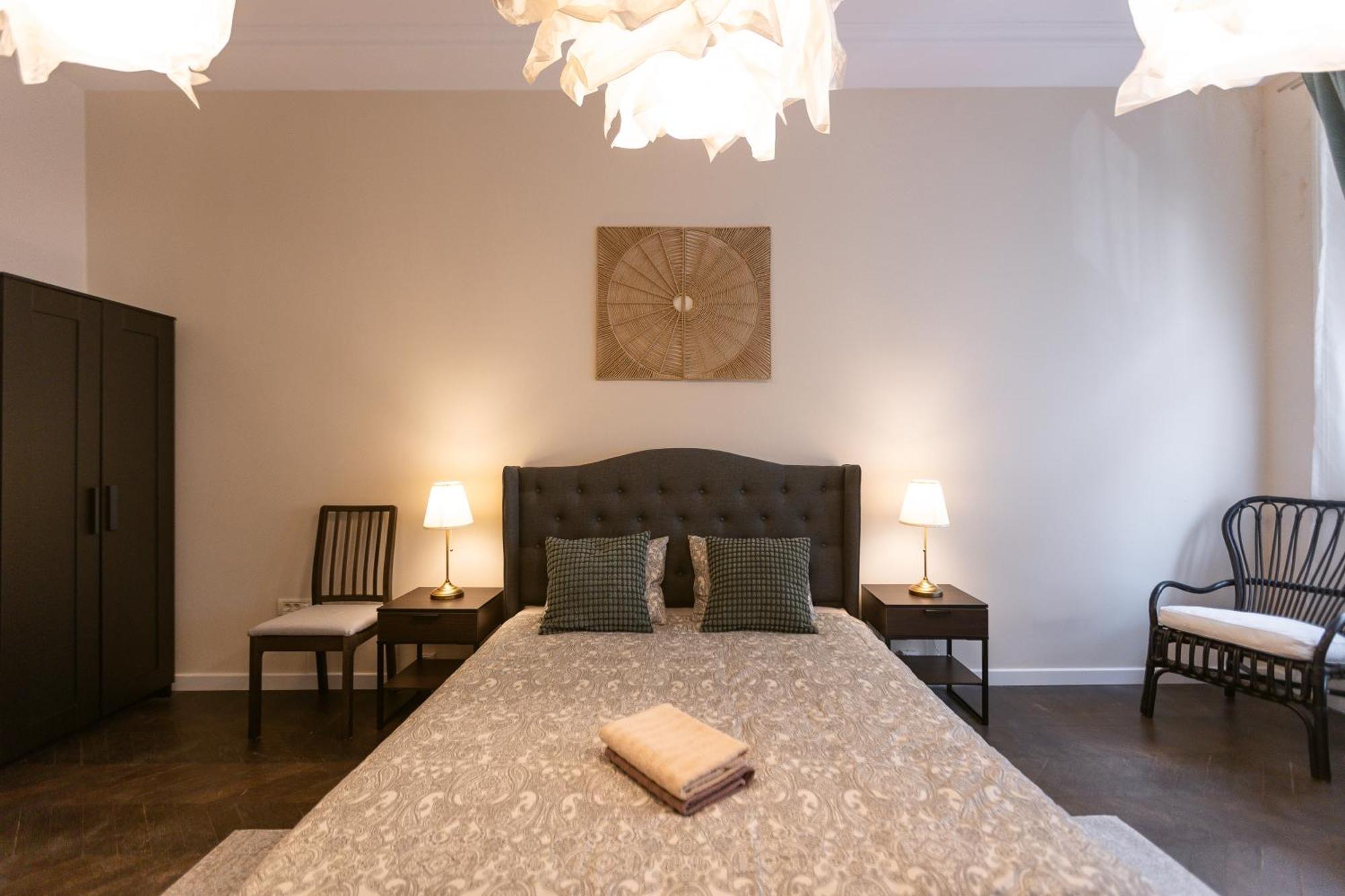 Central Charm - 2Br Apartment Timisoara Ngoại thất bức ảnh