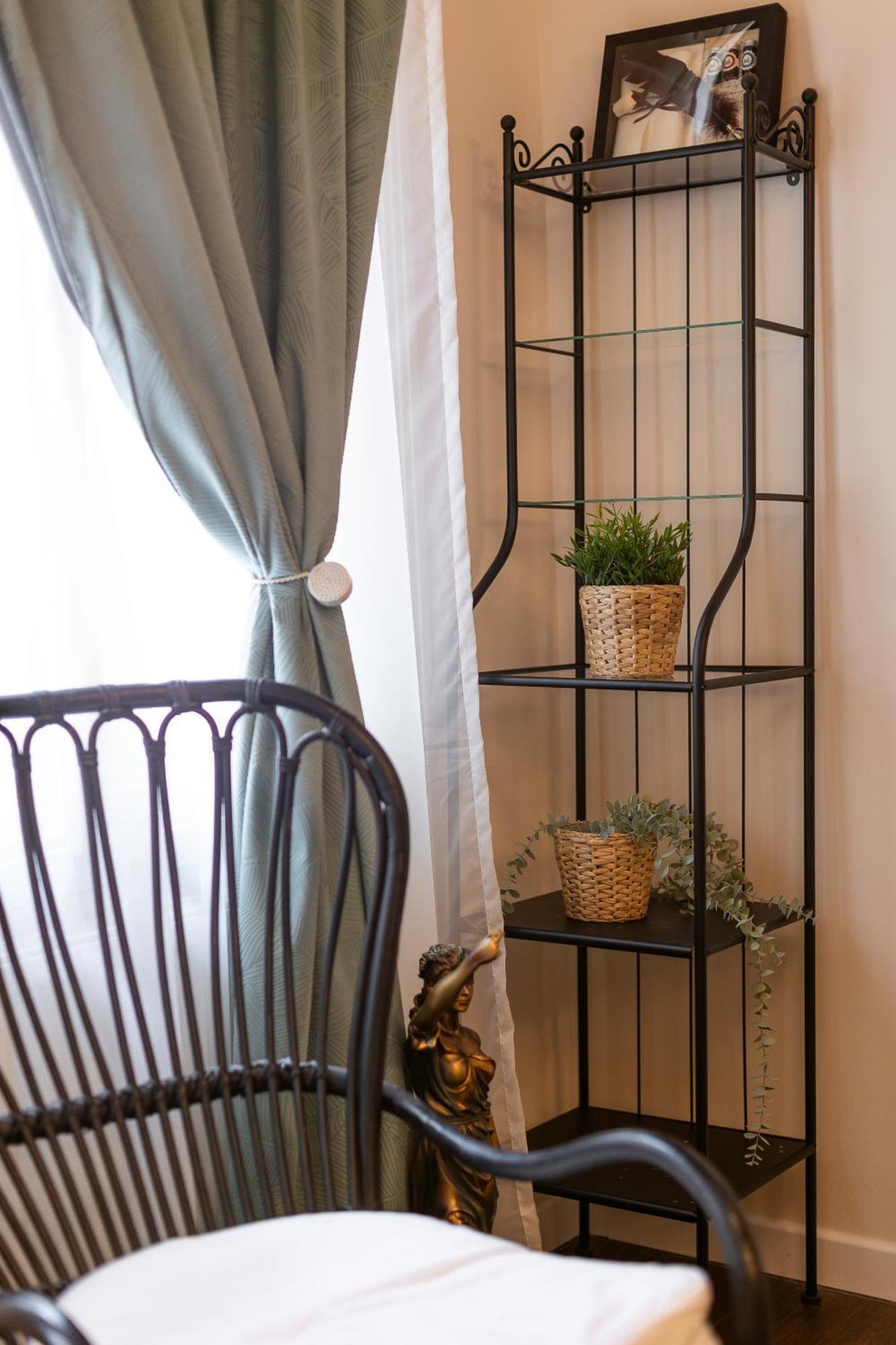 Central Charm - 2Br Apartment Timisoara Ngoại thất bức ảnh